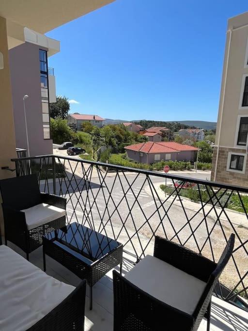 Appartement Lovely *